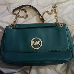 Micheal Kors purse